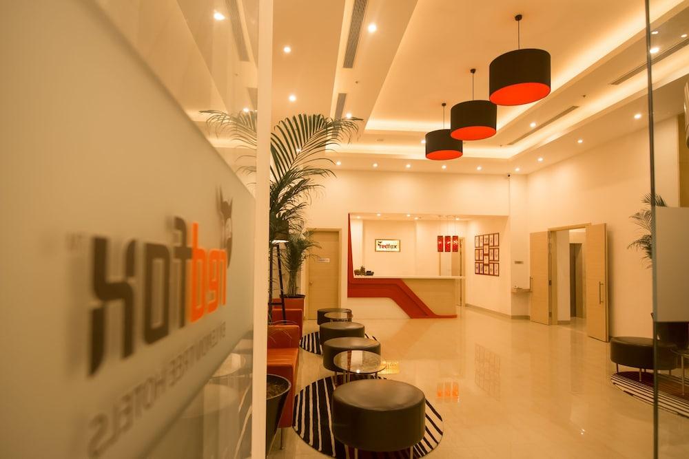 Red Fox By Lemon Tree Hotels, Sector 60, Gurugram Gurgaon Exterior photo