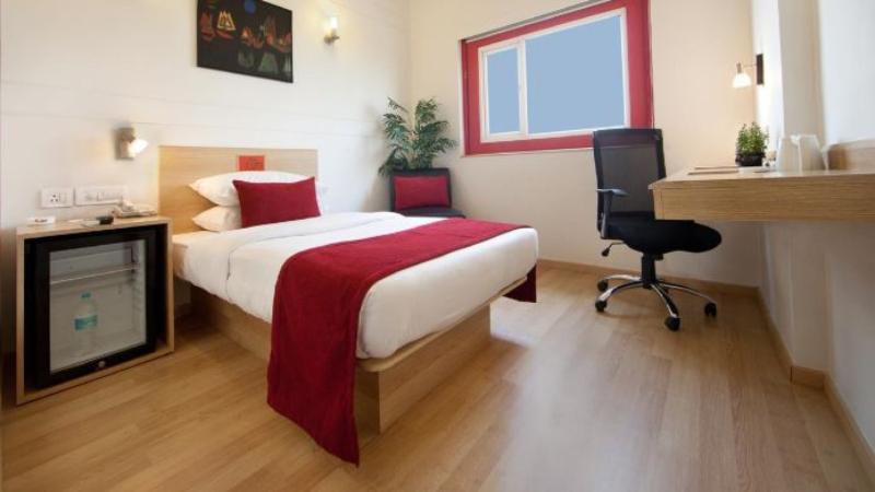 Red Fox By Lemon Tree Hotels, Sector 60, Gurugram Gurgaon Exterior photo